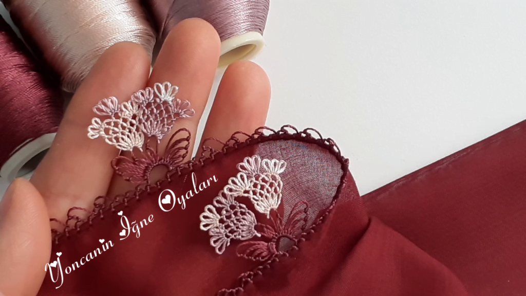 Bordo Yazmaya Harika İğne Oyası Modeli