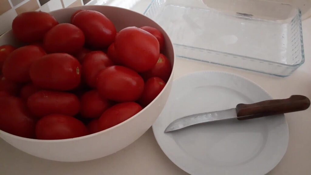 Kışlık menemen nasıl yapılır? Yemek Tarifi kışlık menemen