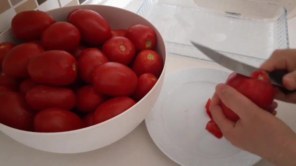 kışlık menemen soymak