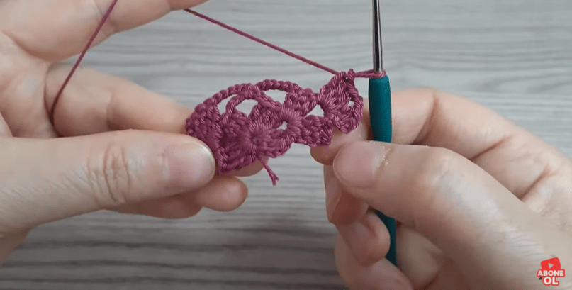 yazlık örgü modeli bademli tığ işi örneği