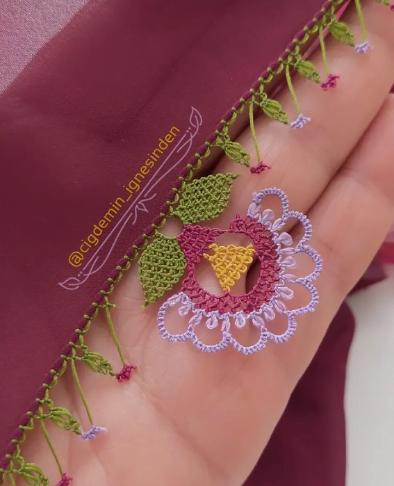 Göz Alıcı En Güzel İğne Oyası Modelleri ağır iğne oyası yazma kenarı modelleri