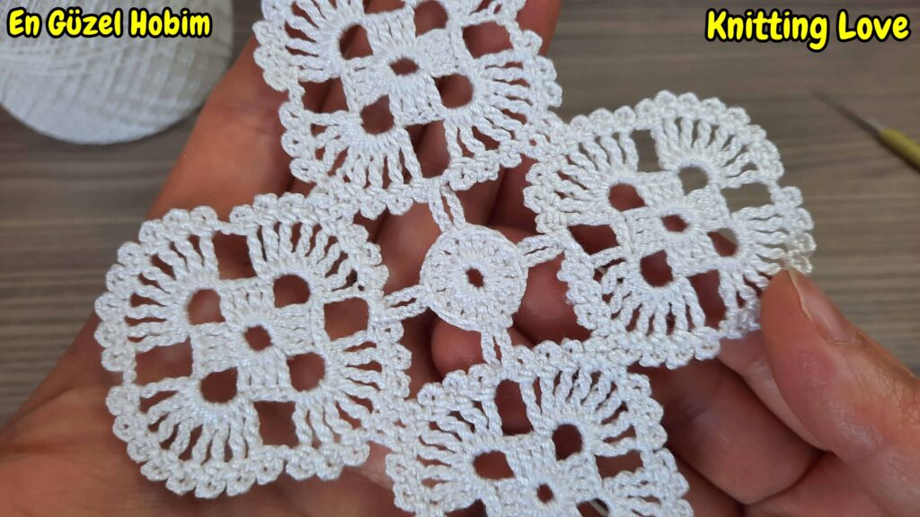 kolay tığ işi örgü modeli