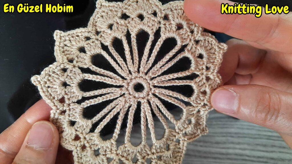 Fantastik Yuvarlak Tığ İşi Örgü Modeli Yapımı
