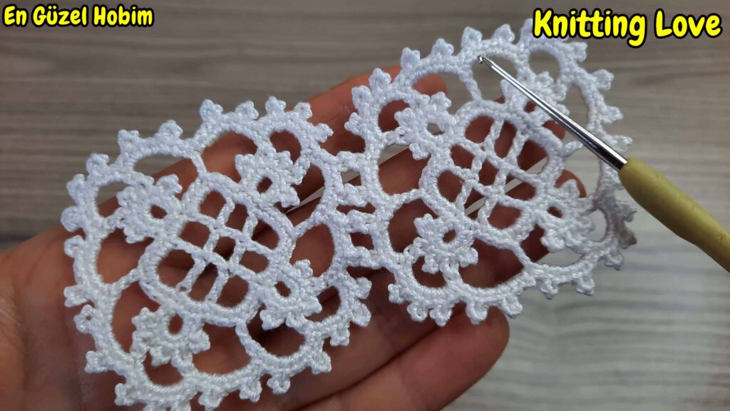 Kare Birleştirme Şahane Tığ İşi Örgü Motifi