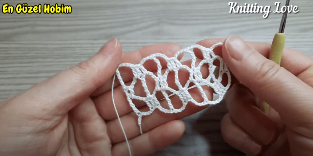 Kolay Delikli Süper Örgü Modeli Yapılışı