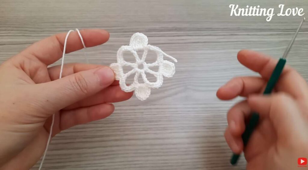 Tığ işi çiçek motif tarifi – 1.4 mm tığ ile adım adım